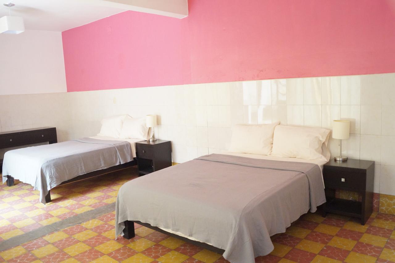 Casa De Los Soles B&B Hostal Tlaquepaque Bagian luar foto