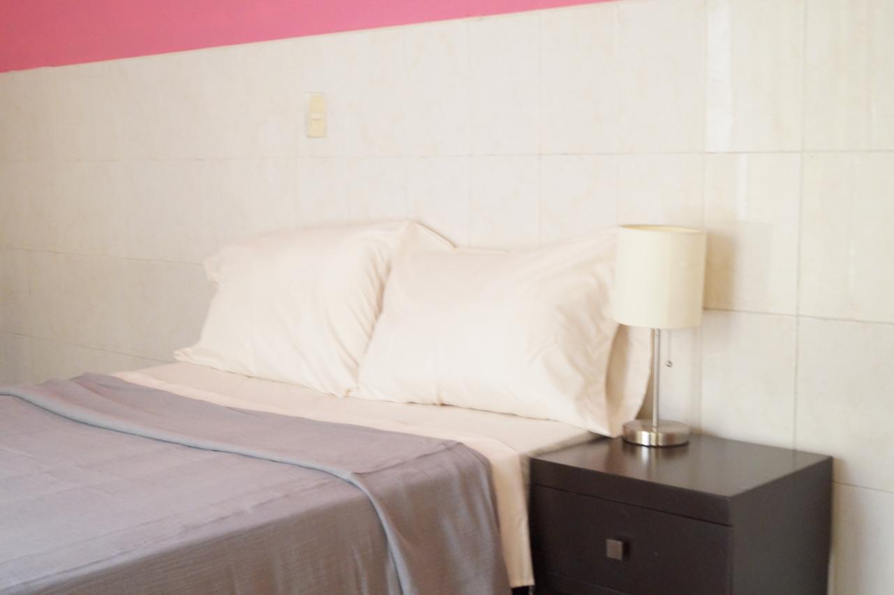 Casa De Los Soles B&B Hostal Tlaquepaque Bagian luar foto